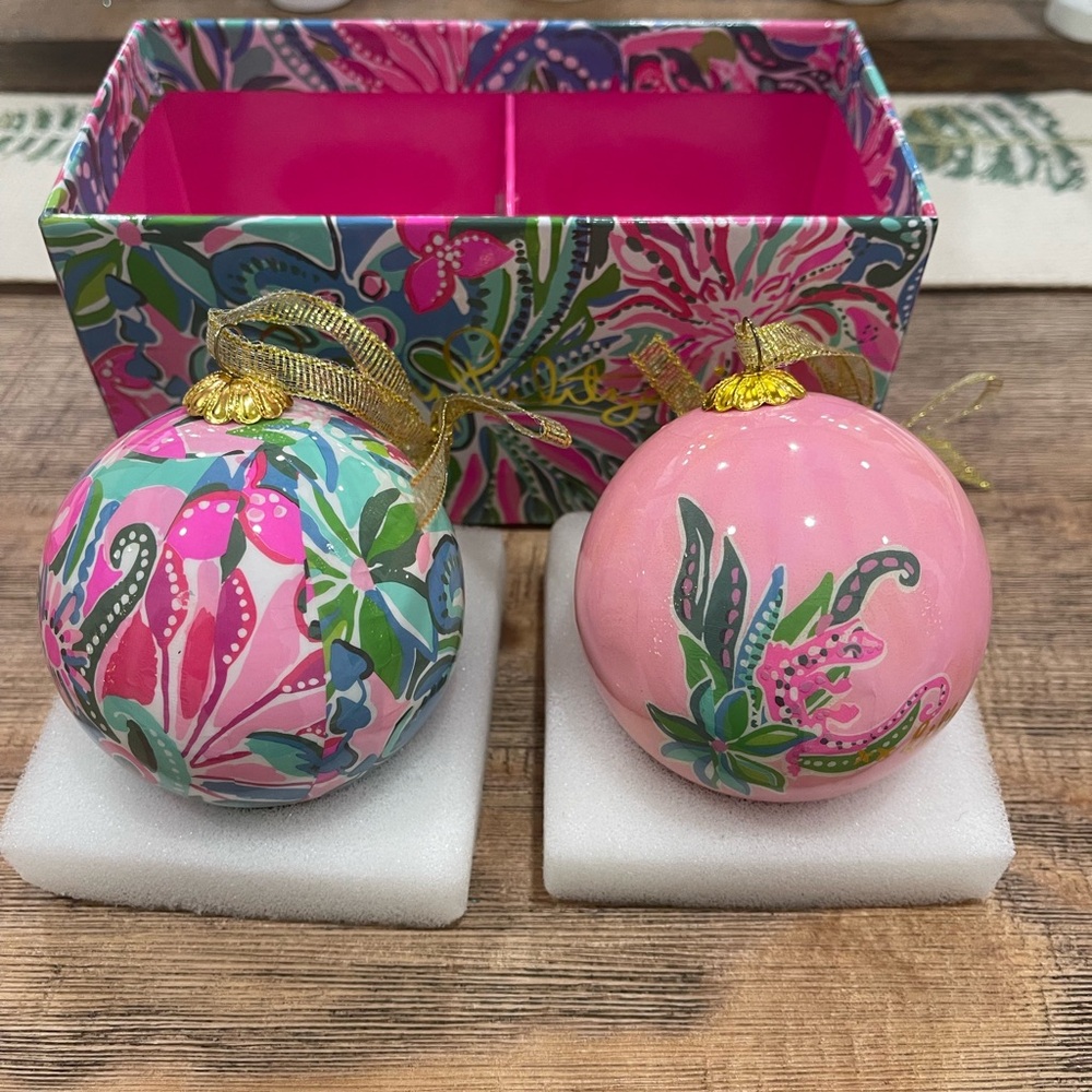 Lilly Pulitzer - 2 turquoise oasis golden hour ornaments - new with tags